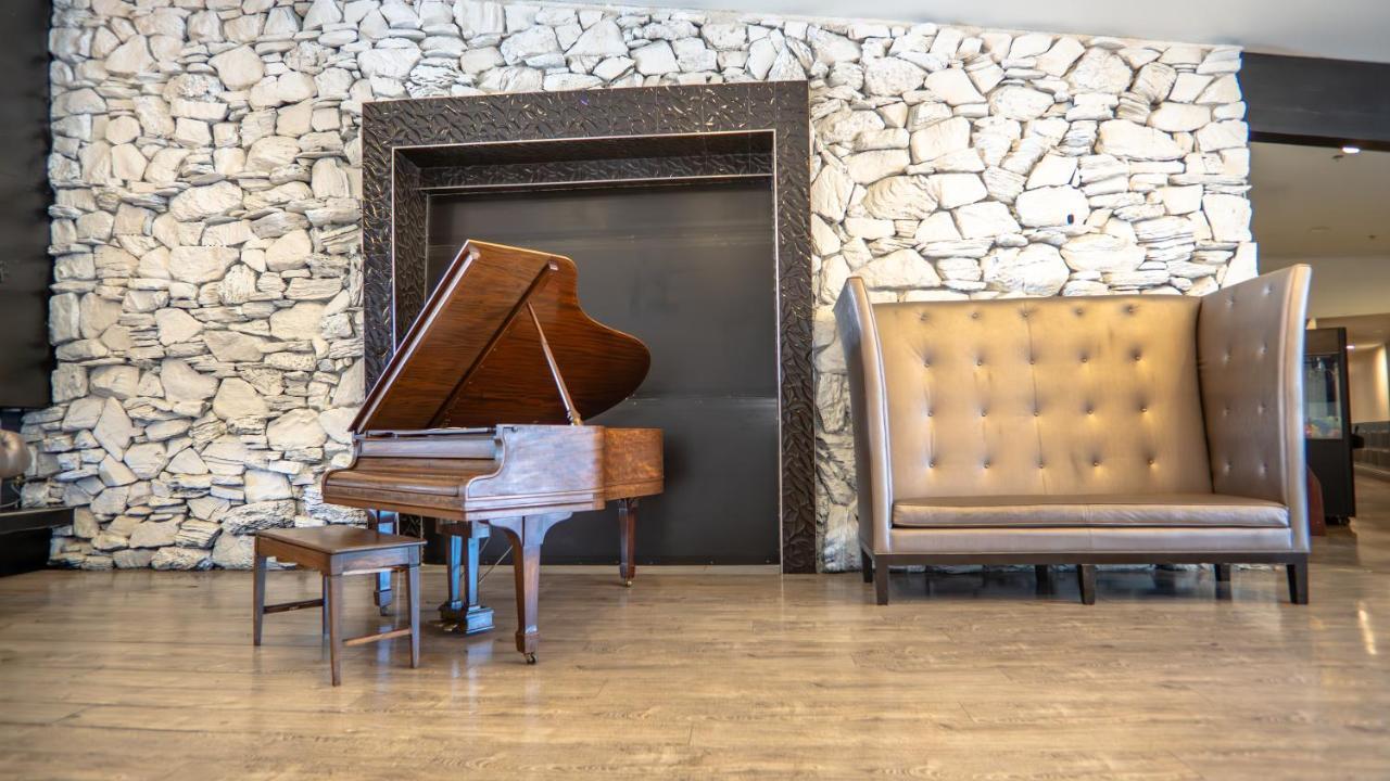 G T Hotels Inn & Suites Extended Stay Викторвил Екстериор снимка
