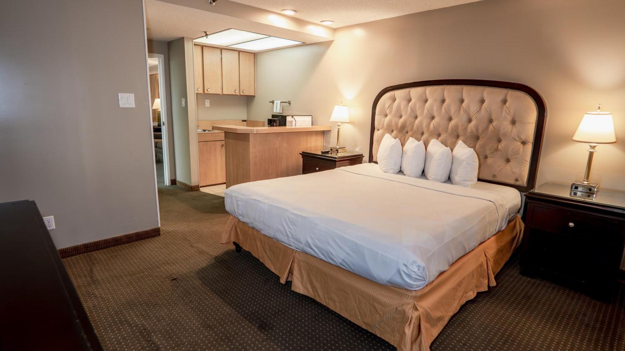 G T Hotels Inn & Suites Extended Stay Викторвил Екстериор снимка