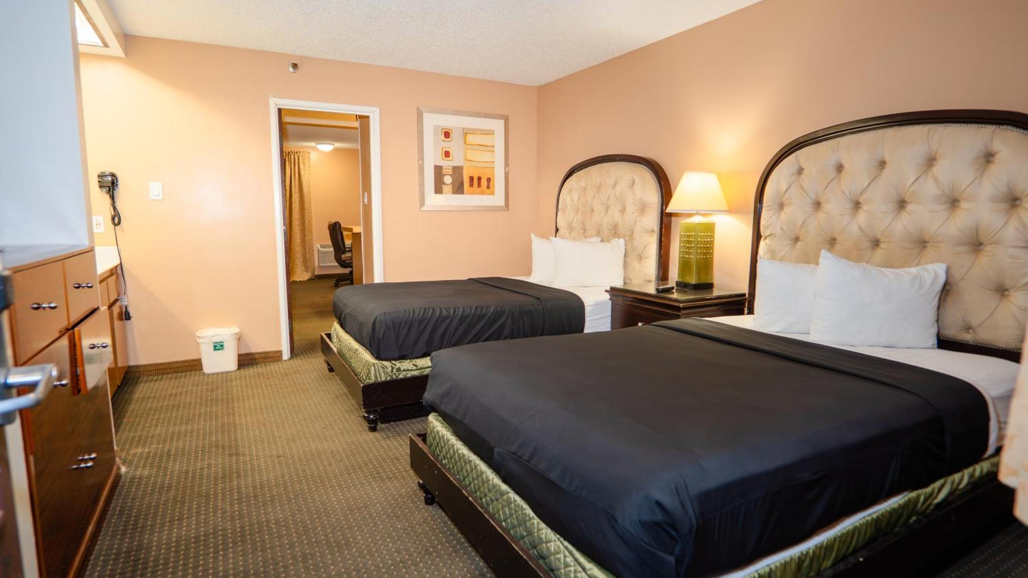 G T Hotels Inn & Suites Extended Stay Викторвил Екстериор снимка