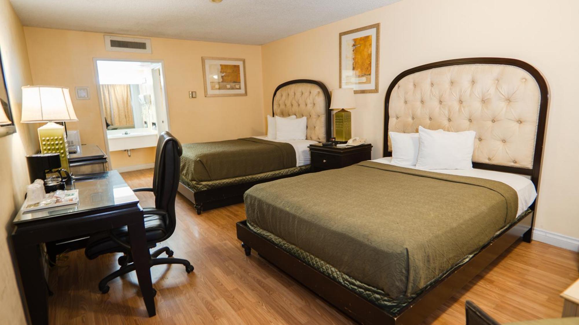 G T Hotels Inn & Suites Extended Stay Викторвил Екстериор снимка